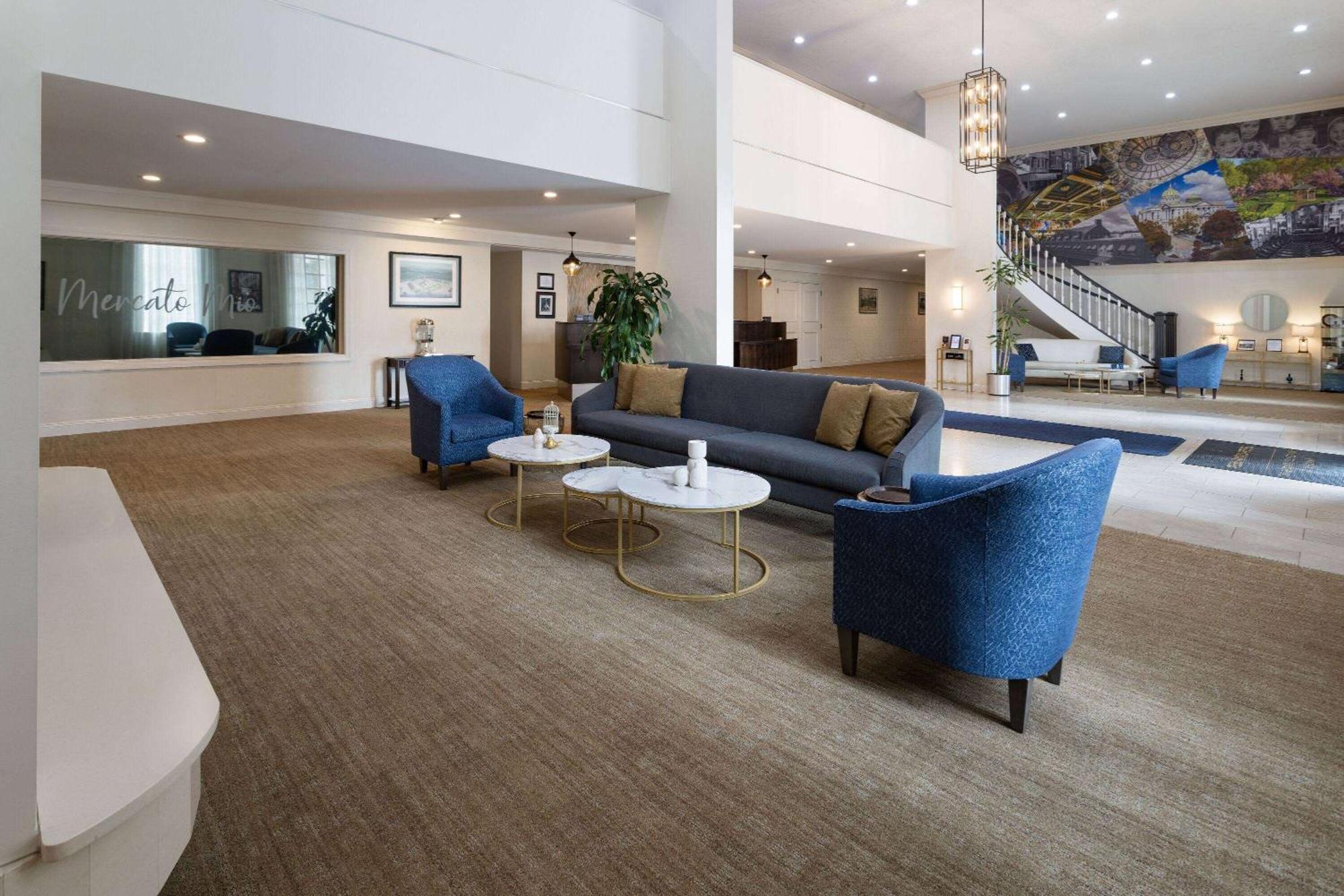 Penn Harris Hotel Harrisburg, Trademark By Wyndham Bagian luar foto